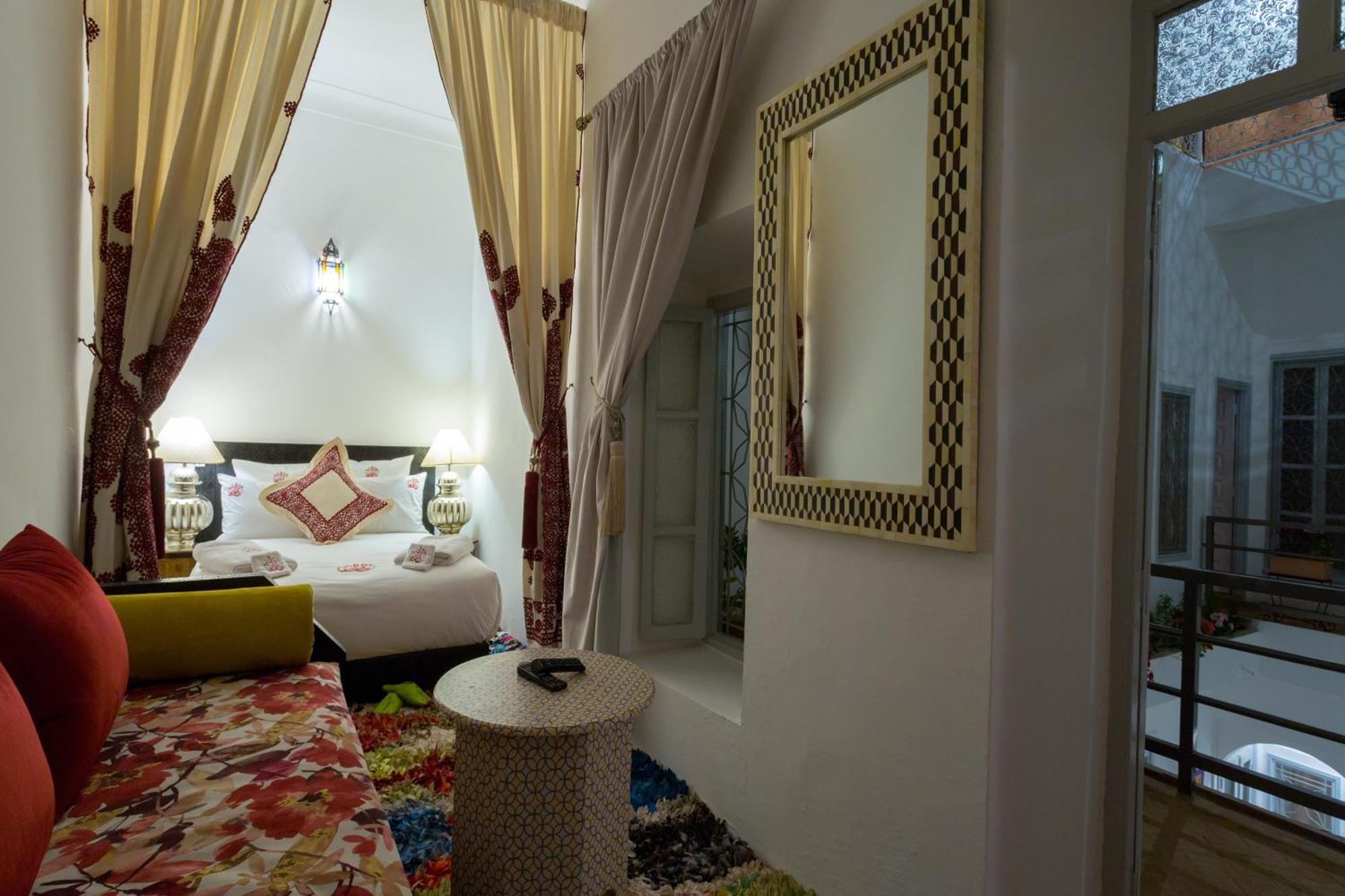Riad Ikalimo 2 Marrakesh Exteriör bild